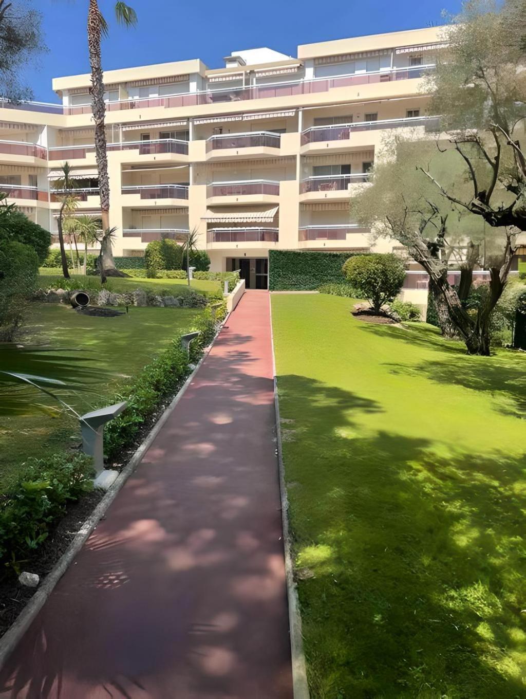 Elegant Appartement 2Pieces Piscinevue Mer Parking Vallauris Exterior photo